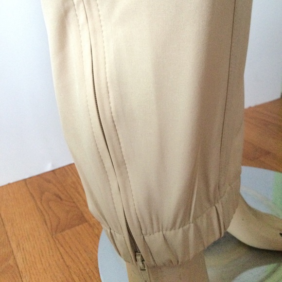 NEW OLD NAVY (Size 2X) Jogger Mid Rise Stretch Tech Pants, Tan - Picture 6 of 9